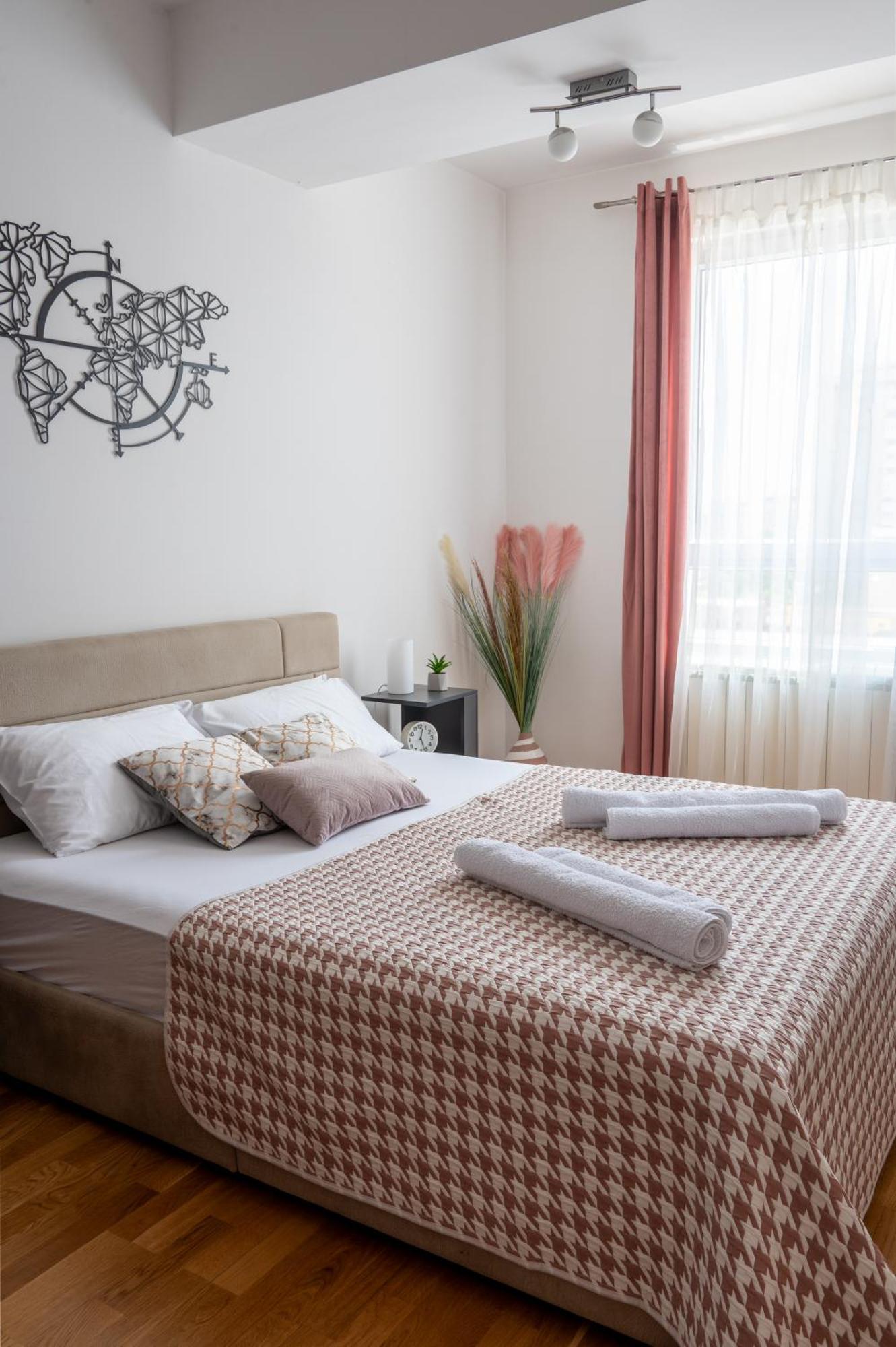 Skopje Station Apartment Екстериор снимка